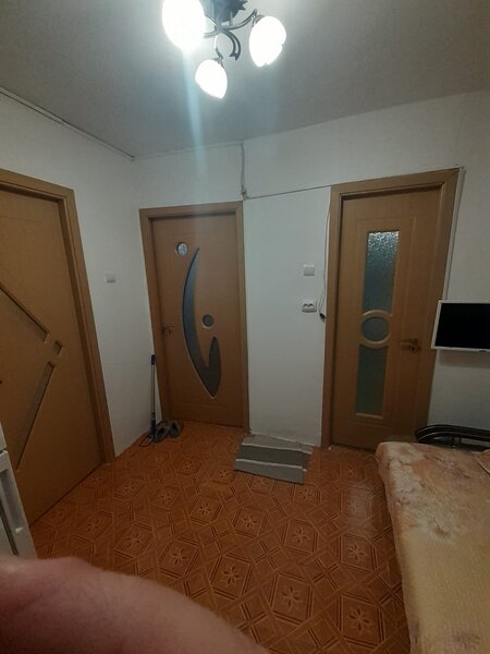 Titan, B-dul Basarabia, langa Mc Donalds,